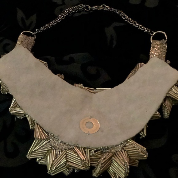 Stunning necklace - Picture 2 of 3